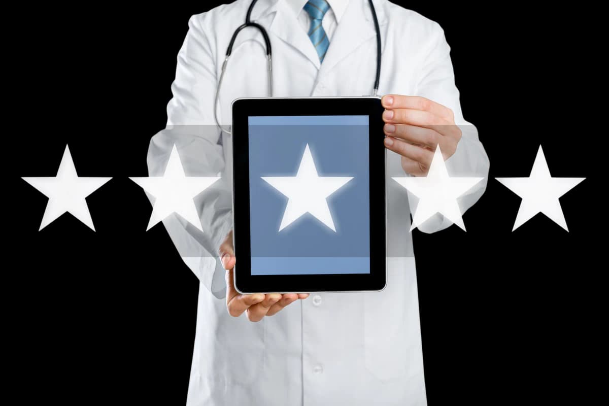 plastic surgeon reputation management improving patient trust and online credibility